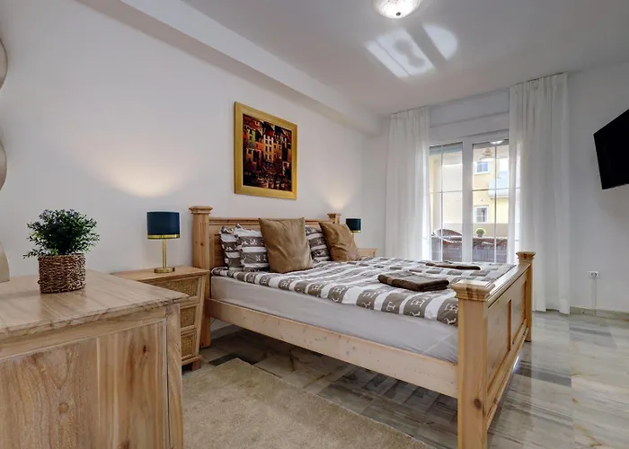 Mimosa Golf & * ماربيا